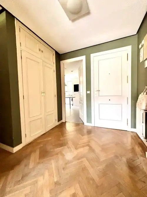 Flat for rent in Madrid  with Heating, Parquet flooring and Terrace
