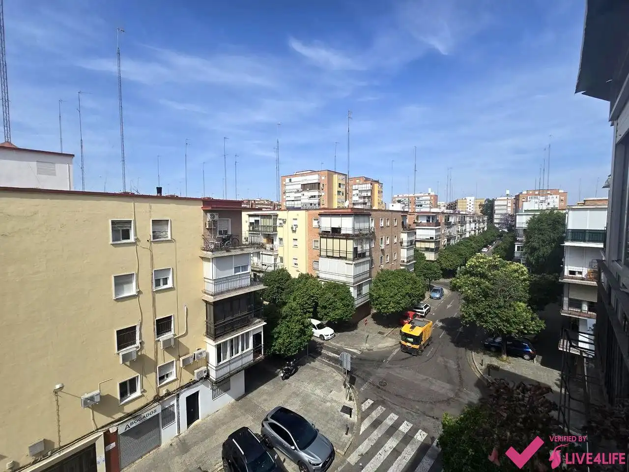 Piso de alquiler en Nalón, El Plantinar – Avda. La Paz - El Juncal