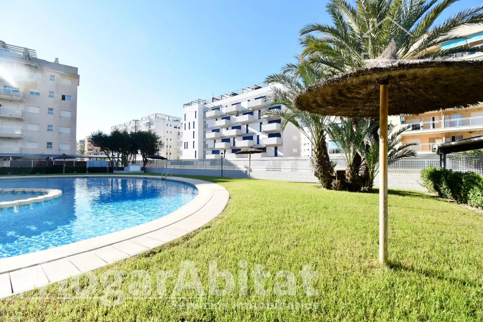 Piscina de Piso en venta en Daimús, Valencia