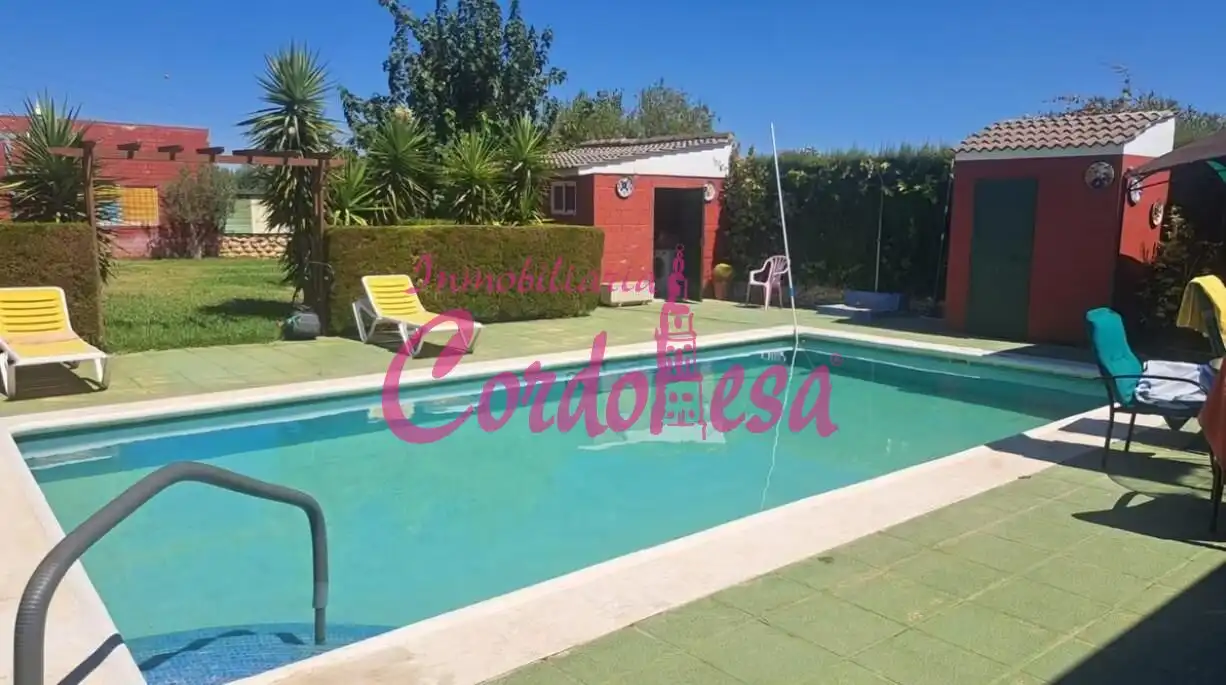 Villa mit Pool zum Verkauf in Periurbano Oeste - Sierra