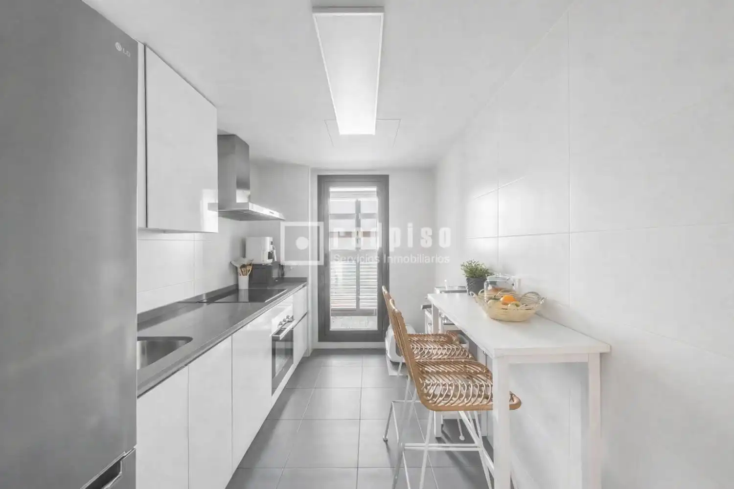 Cocina de Piso en venta en Rivas-Vaciamadrid con Aire acondicionado, Calefacción y Jardín privado