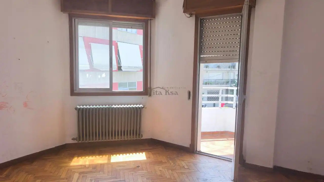 Bedroom of Flat for sale in Ourense Capital   with Heating, Parquet flooring and Storage room