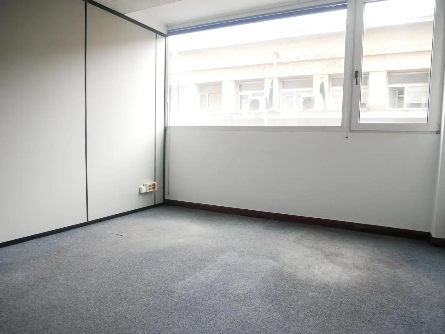 Büro zur Miete in Basauri  mit Klimaanlage und Heizung