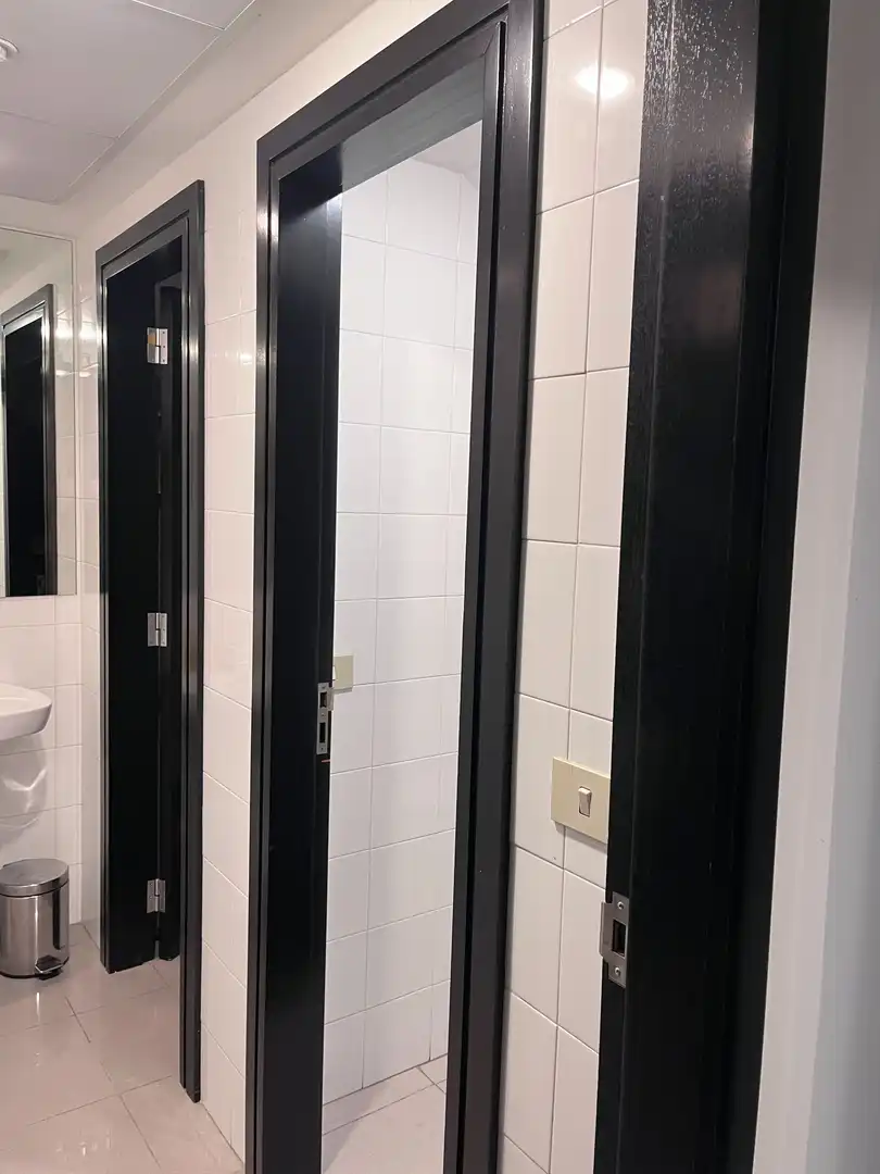 Baño de Oficina de alquiler en Vitoria - Gasteiz con Calefacción