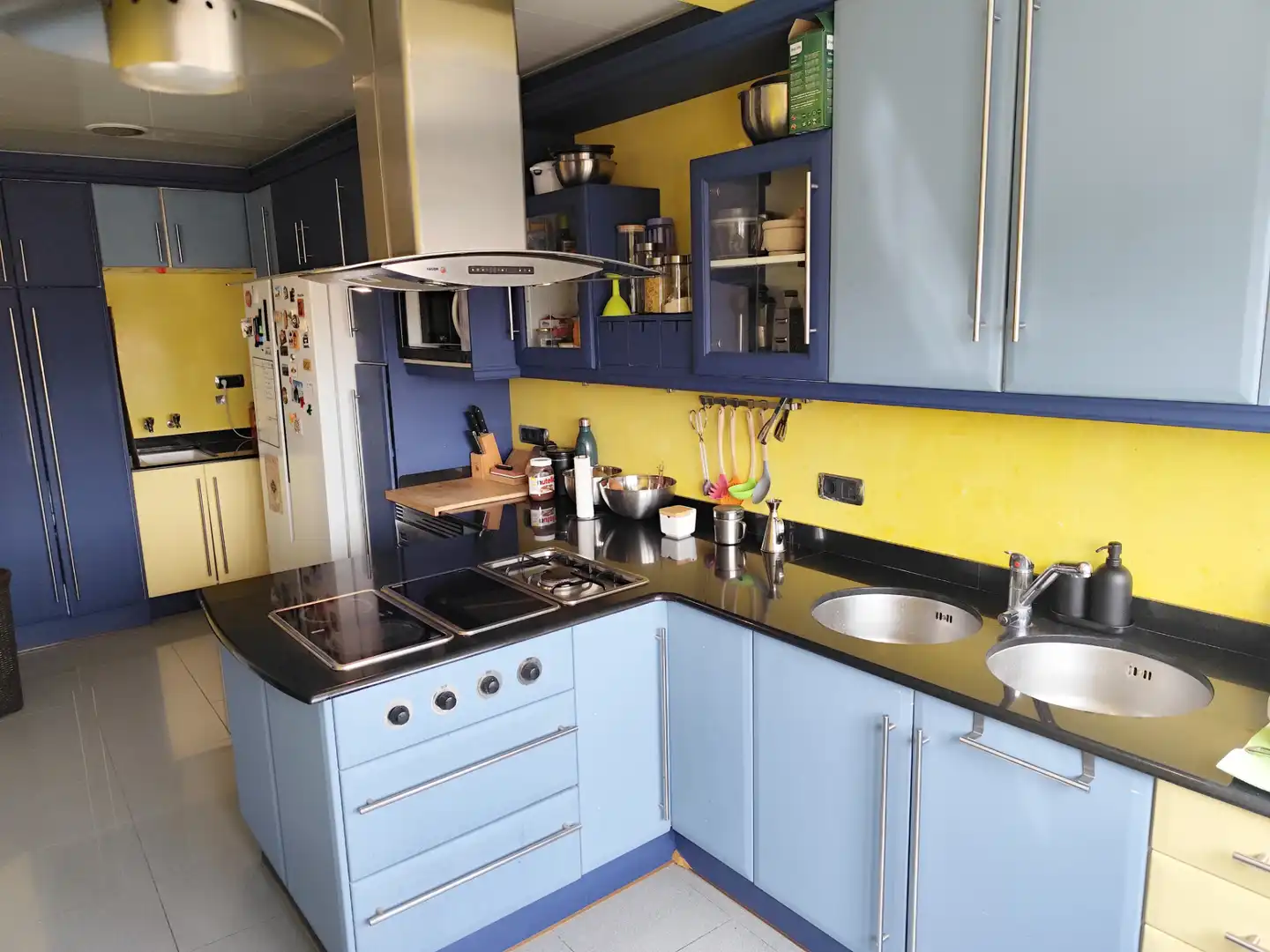 Kitchen of Flat for sale in Vilanova del Camí  with Air Conditioner, Heating and Oven