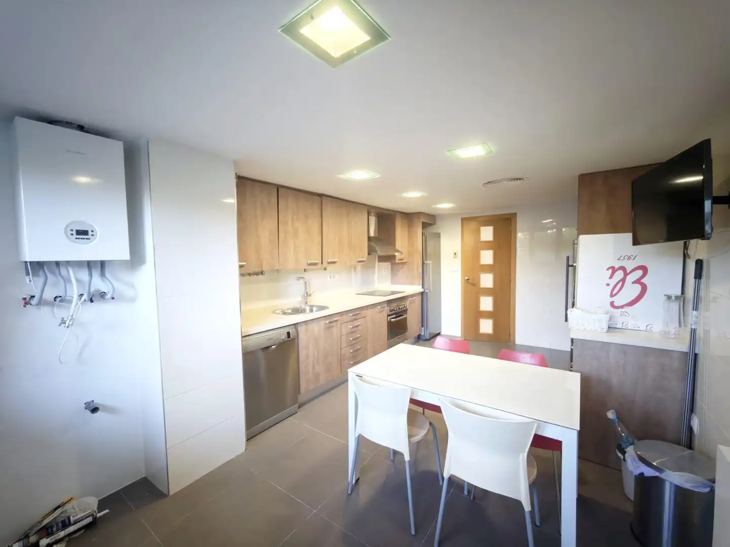 Piso con piscina en venta en Garbinet - Vistahermosa, imagen 19