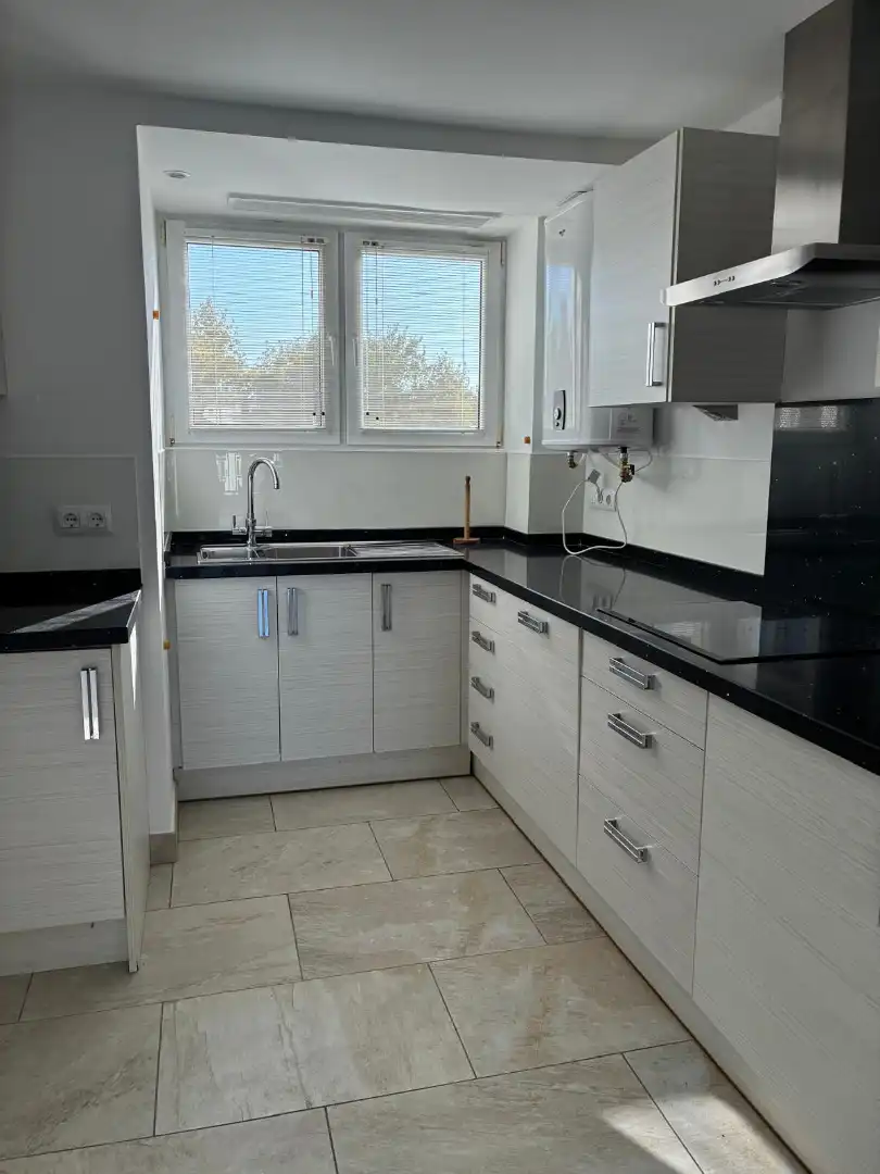 Cocina de Apartamento de alquiler en Jávea / Xàbia con Aire acondicionado, Calefacción y Jardín privado