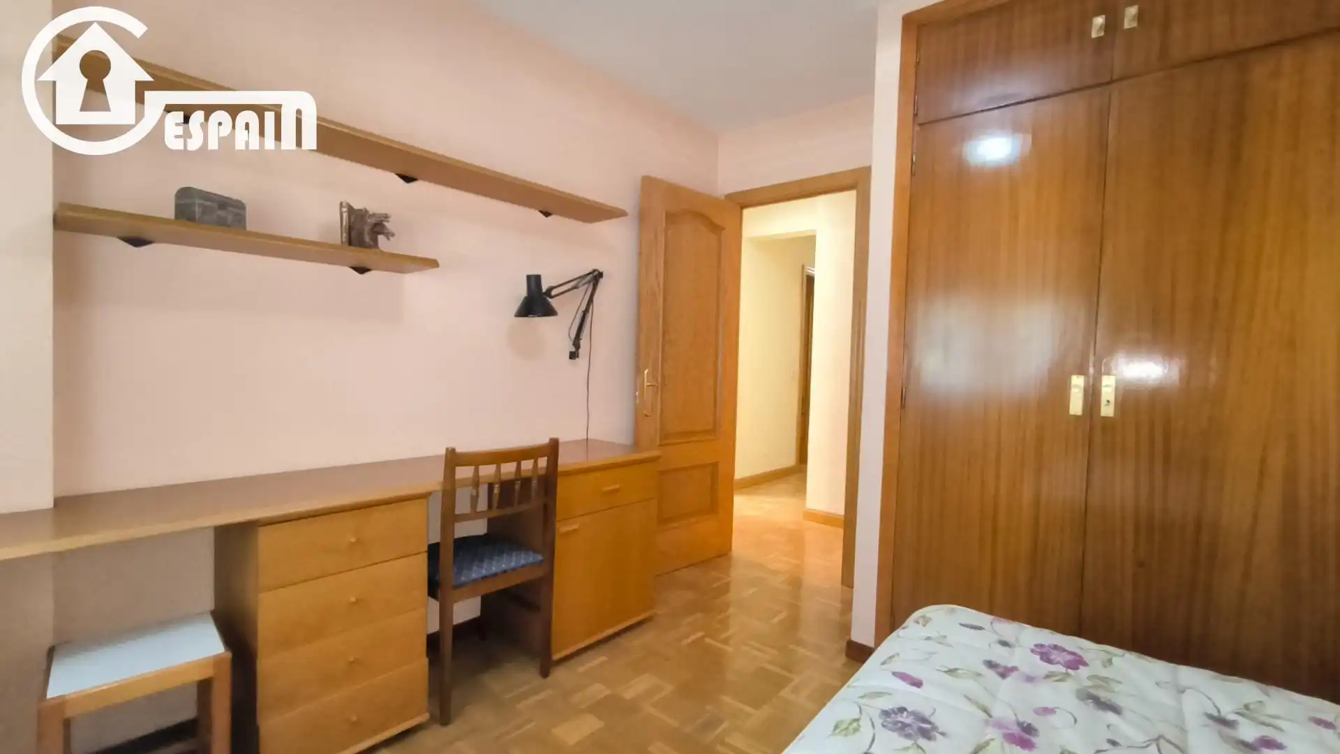 Bedroom of Flat for sale in Madrid  with Air Conditioner and Heating