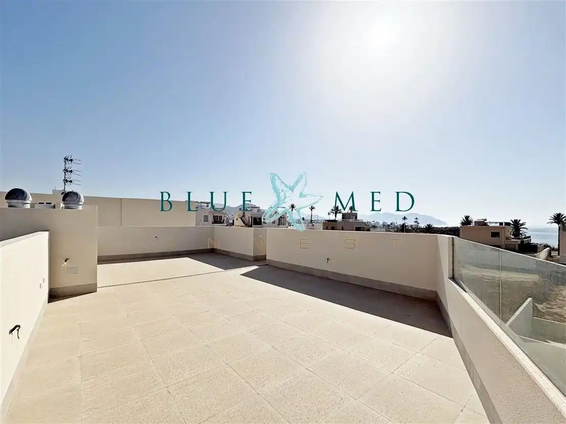 Penthouse with pool for sale in Calle EMBARBACIÓN COLUMBRETES, imagen 6