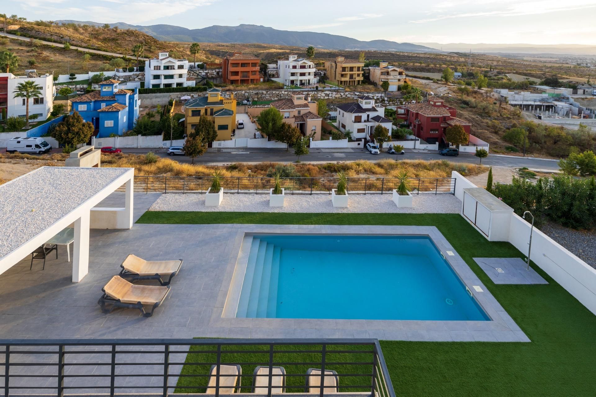 Piscina de Casa o chalet en venta en La Zubia