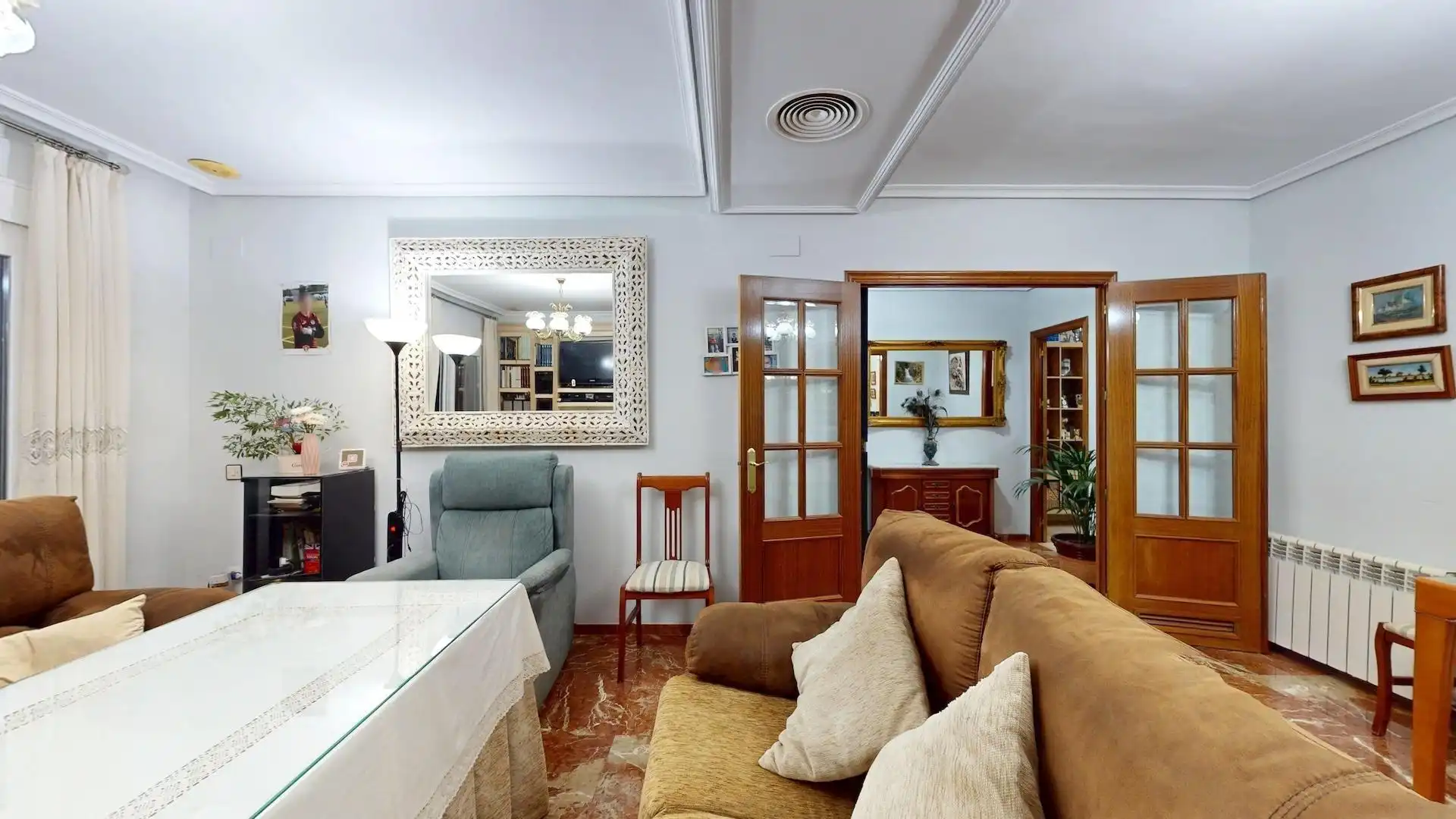 Sala de estar de Casa o chalet en venta en Córdoba con Aire acondicionado, Calefacción y Jardín privado