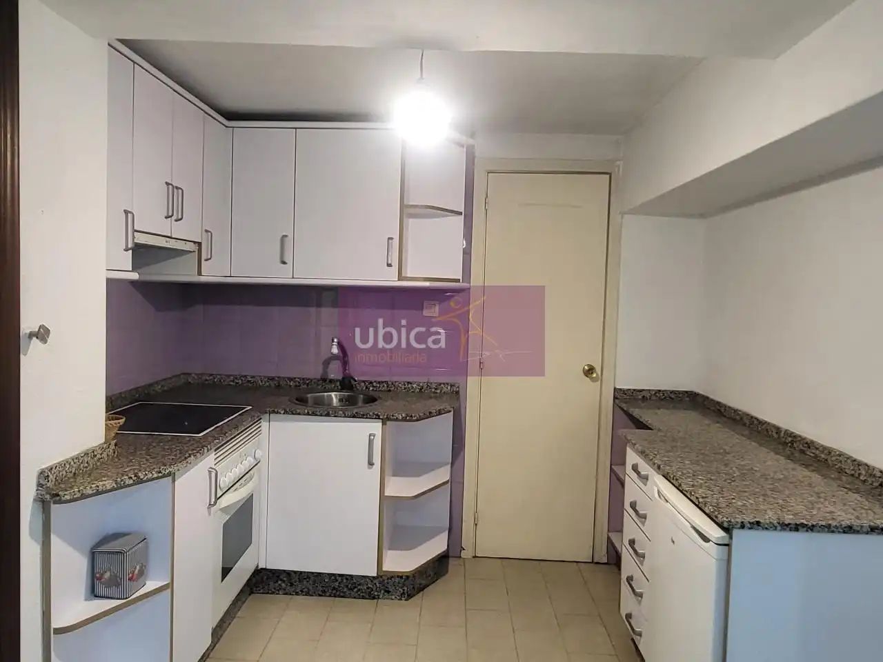 Kitchen of Flat for sale in Vigo 