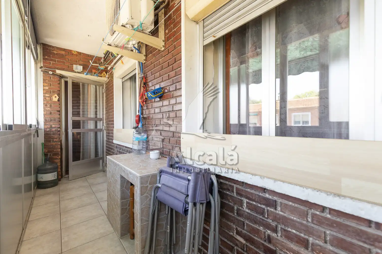 Exterior view of Flat for sale in Alcalá de Henares  with Air Conditioner, Heating and Terrace