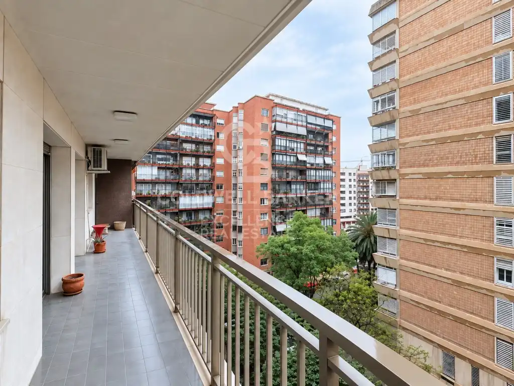 Flat with lift for sale in Calle Cavanilles, imagen 2