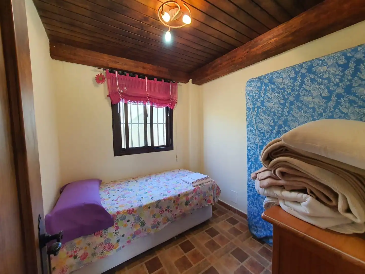Habitación de Casa o chalet en venta en Chipiona con Aire acondicionado, Jardín privado y Terraza