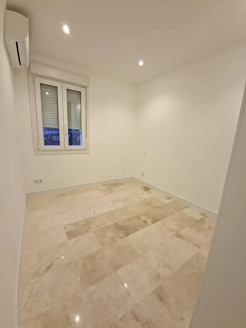 Planta baixa en venda en Madrid amb Aire condicionat i Calefacció