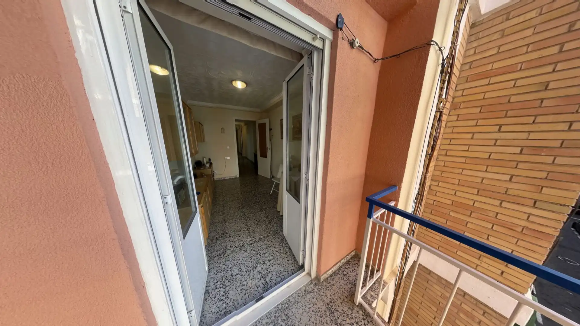 Flat for sale in Alicante / Alacant  with Air Conditioner, Heating and Furnished