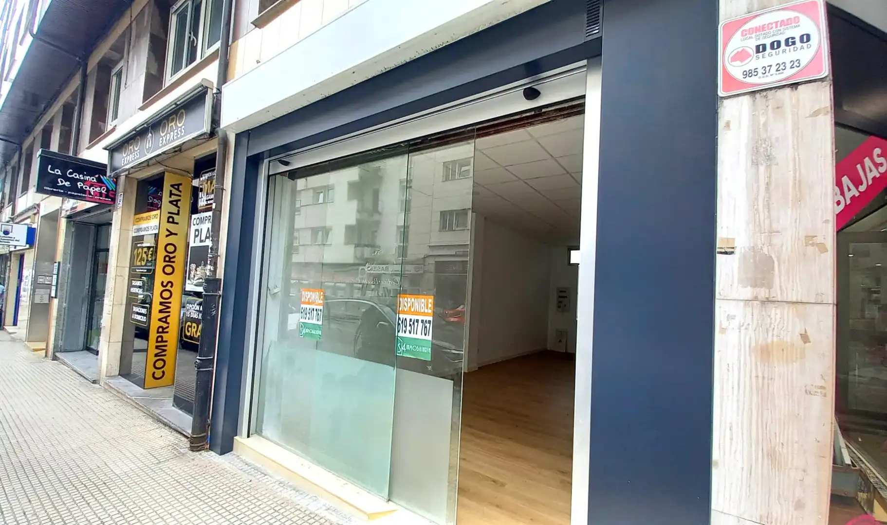 Business premises to rent in Calle Ildefonso Sánchez del Río