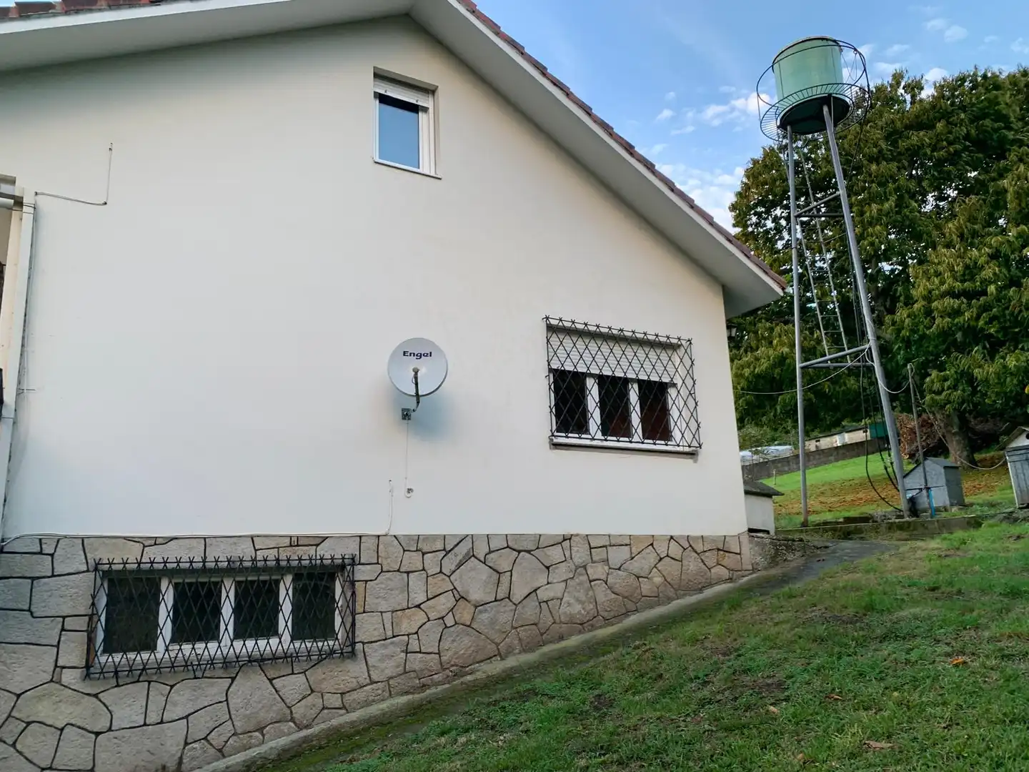 Vista exterior de Casa o chalet en venta en Neda con Calefacción, Jardín privado y Amueblado