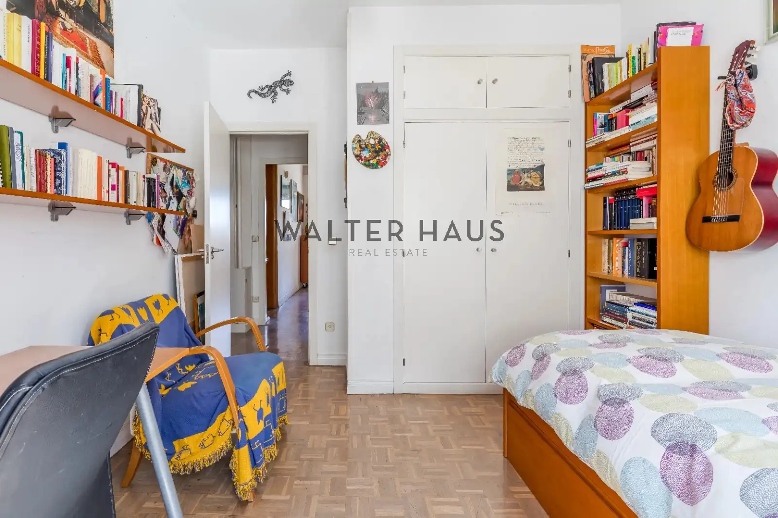 Bedroom of Flat for sale in Madrid  with Air Conditioner, Heating and Storage room