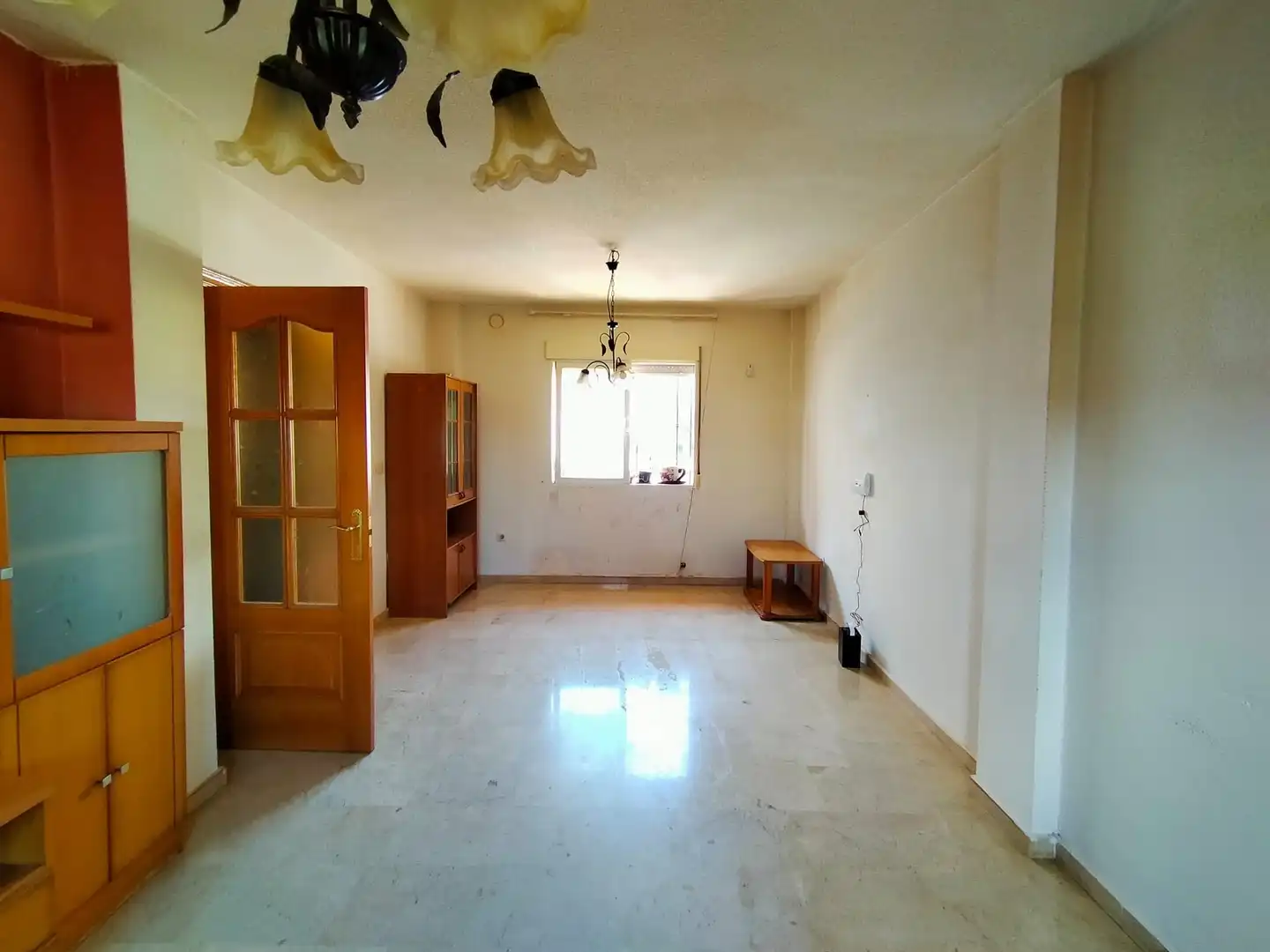 Sala d'estar de Casa adosada en venda en Las Gabias