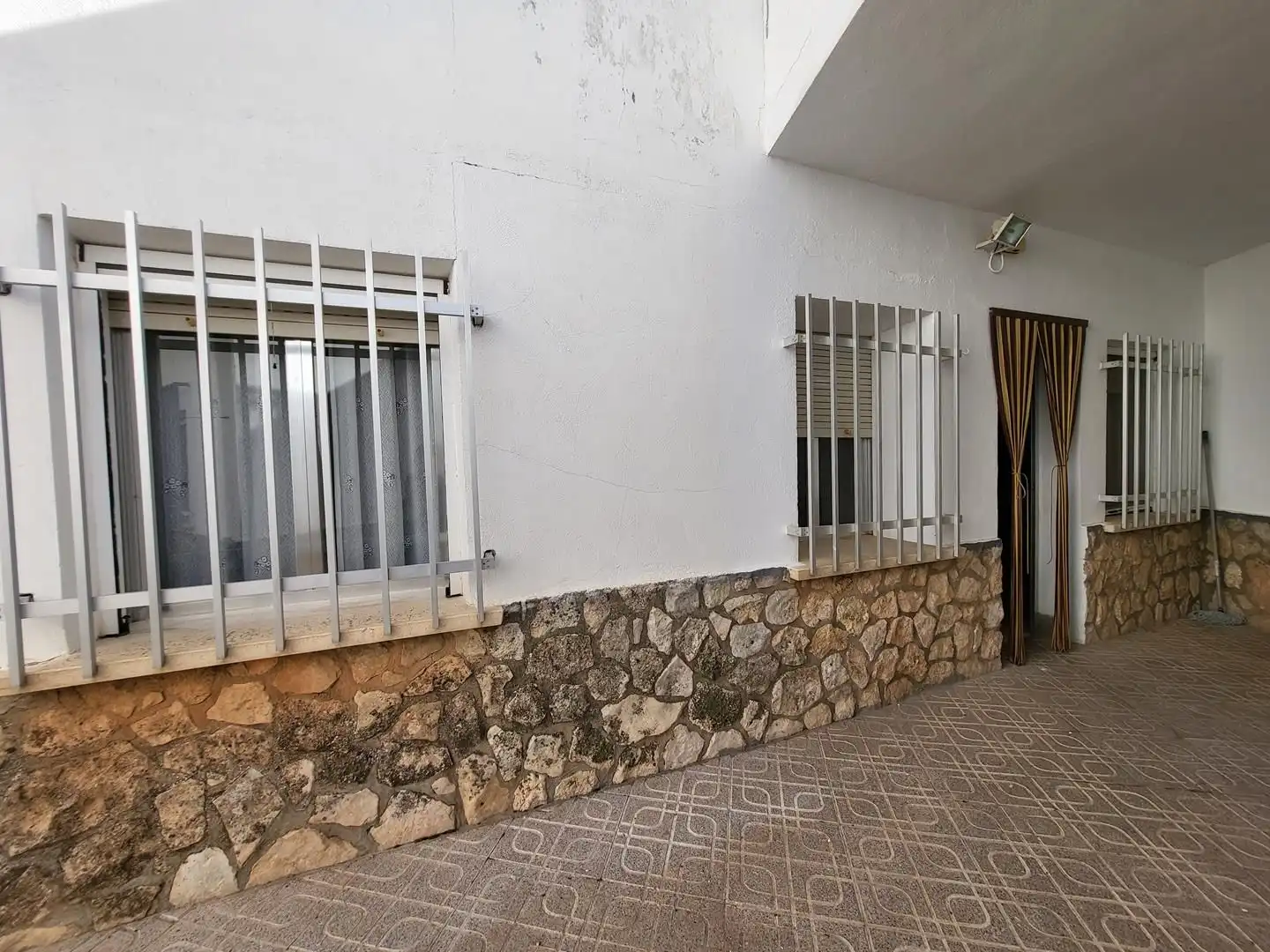Casa o xalet en venda en Sisante amb Calefacció, Terrassa i Moblat
