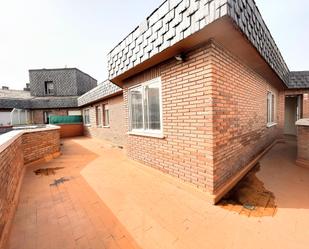 Exterior view of Attic for sale in Valladolid Capital  with Heating, Parquet flooring and Terrace