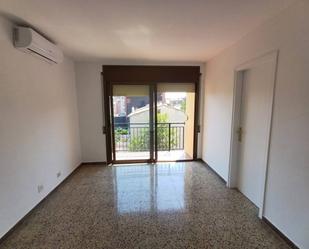 Bedroom of Flat for sale in Mollet del Vallès  with Air Conditioner, Terrace and Balcony