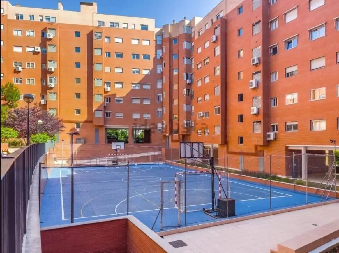 Parking de Ático en venta en Madrid con Aire acondicionado, Calefacción y Parquet