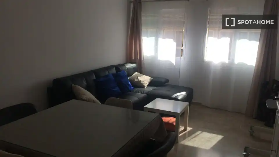 Room in Carranque - Haza Cuevas