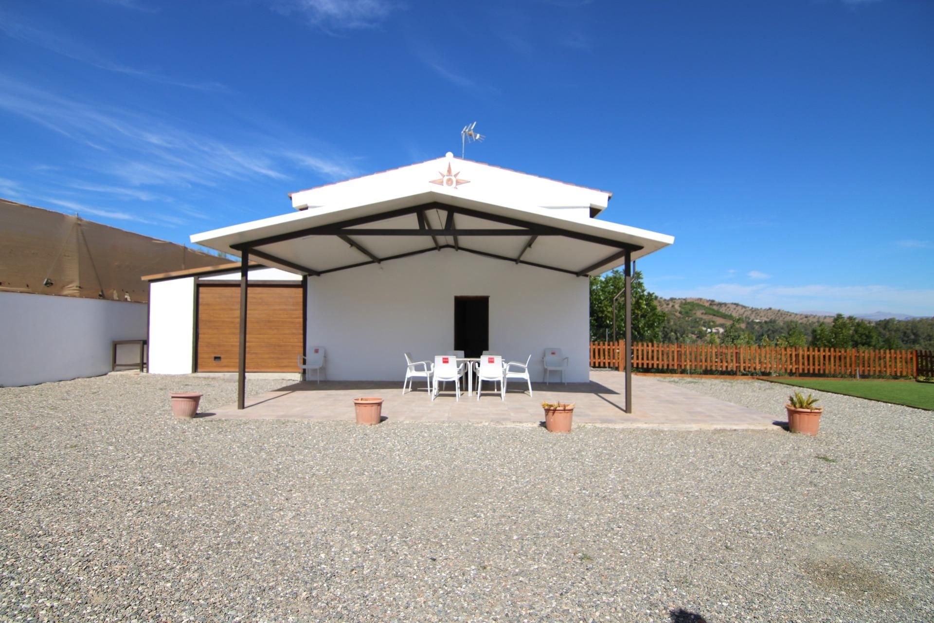 Exterior view of House or chalet for sale in Coín  with Air Conditioner, Private garden and Terrace