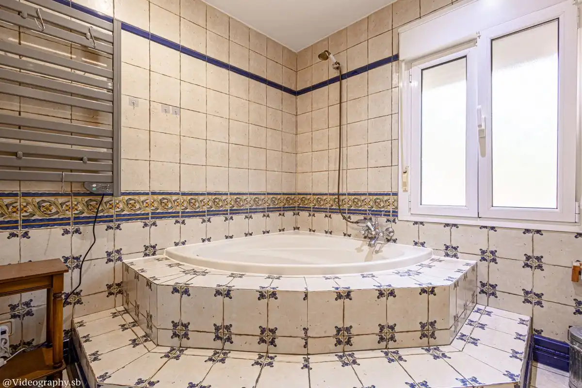 Bany de Casa o xalet en venda en Guadarrama amb Calefacció, Jardí privat i Piscina
