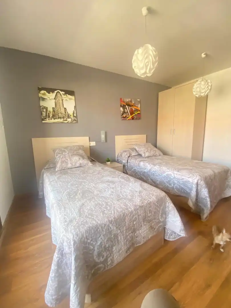 Habitación de Casa adosada en venta en Cintruénigo con Calefacción, Jardín privado y Terraza