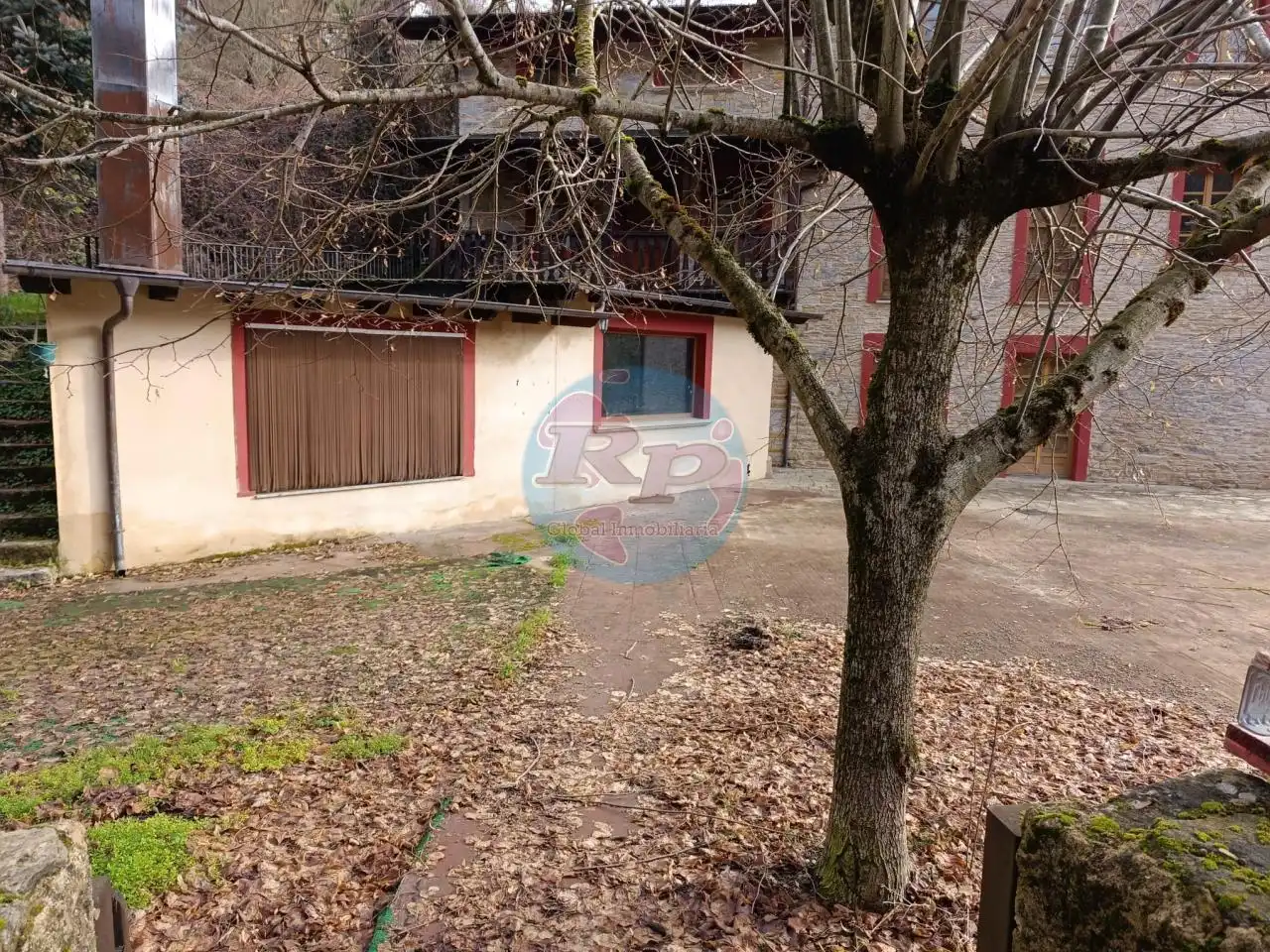 Casa rústica amb jardí en venda a Vega de Valcarce, imagen 12