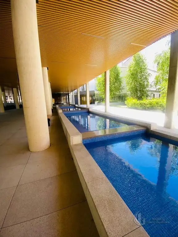 Piscina de Piso de alquiler en Madrid con Aire acondicionado, Calefacción y Jardín privado