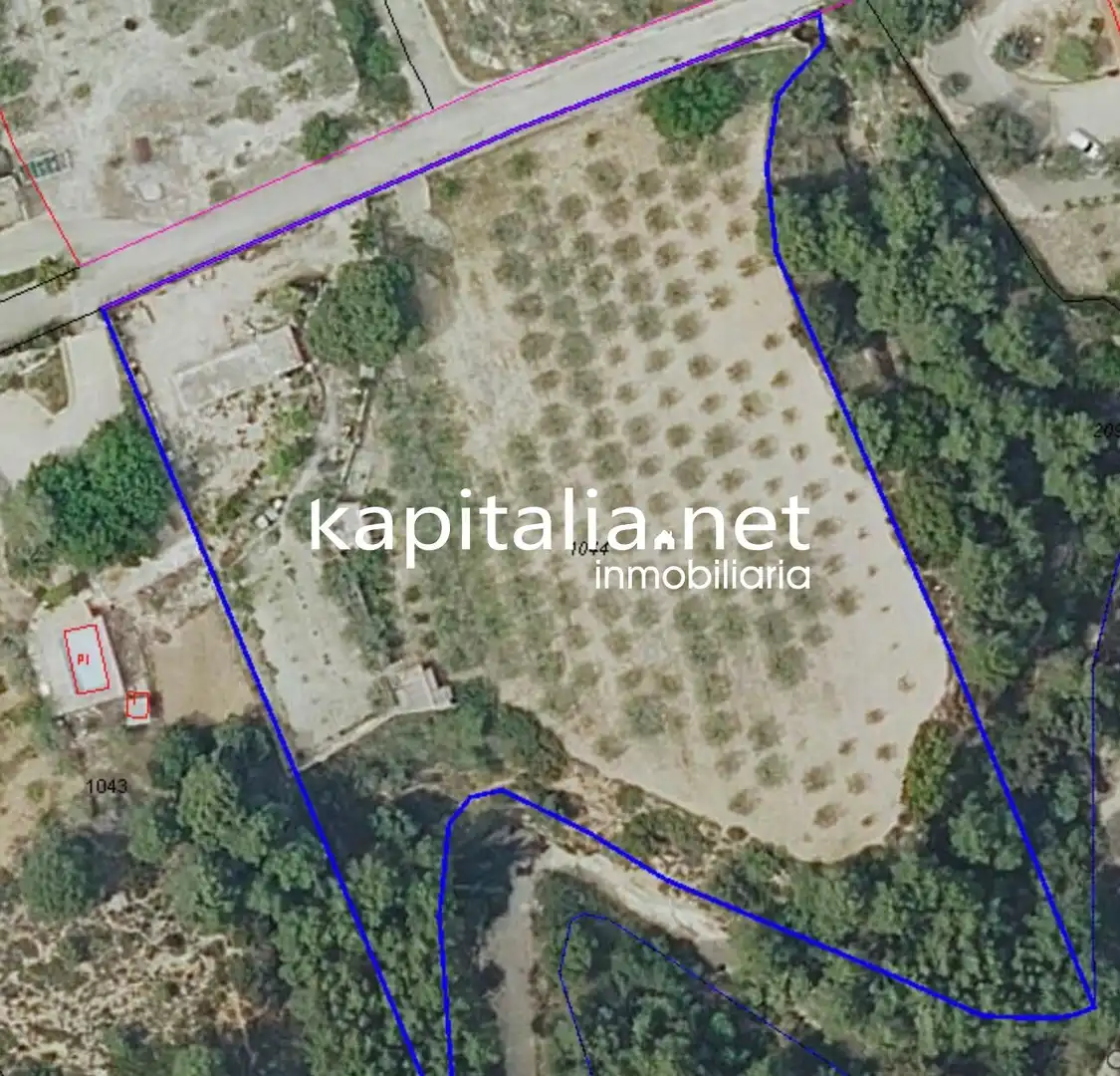 Terreno residencial en venta en Sant Josep - Zona Hospital