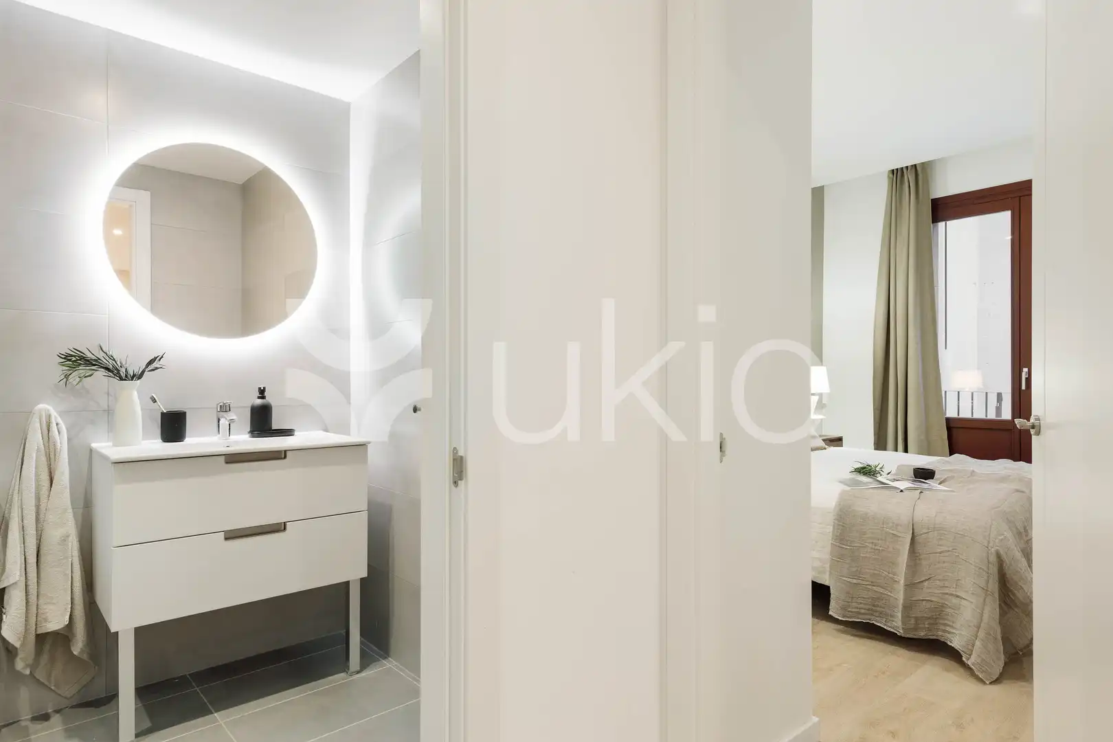 Appartement compact avec terrasse à louer à Carrer de les Jonqueres, imagen 4