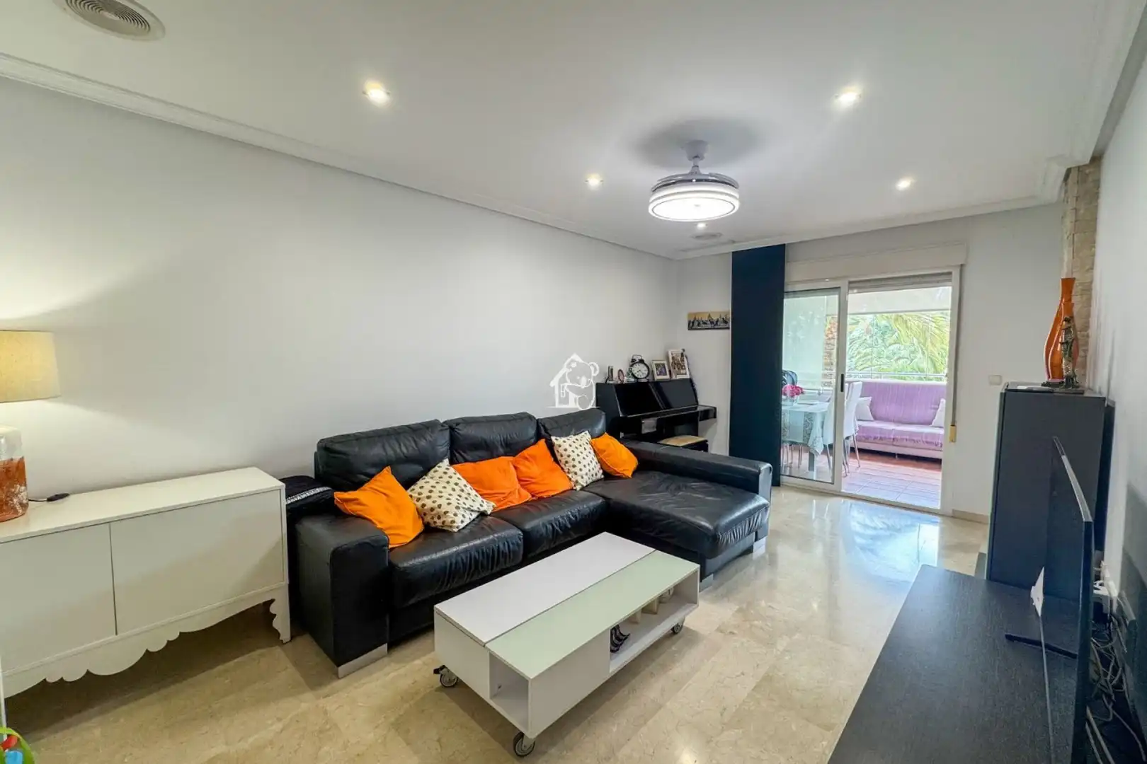 Sala de estar de Apartamento en venta en Elche / Elx con Aire acondicionado, Terraza y Amueblado
