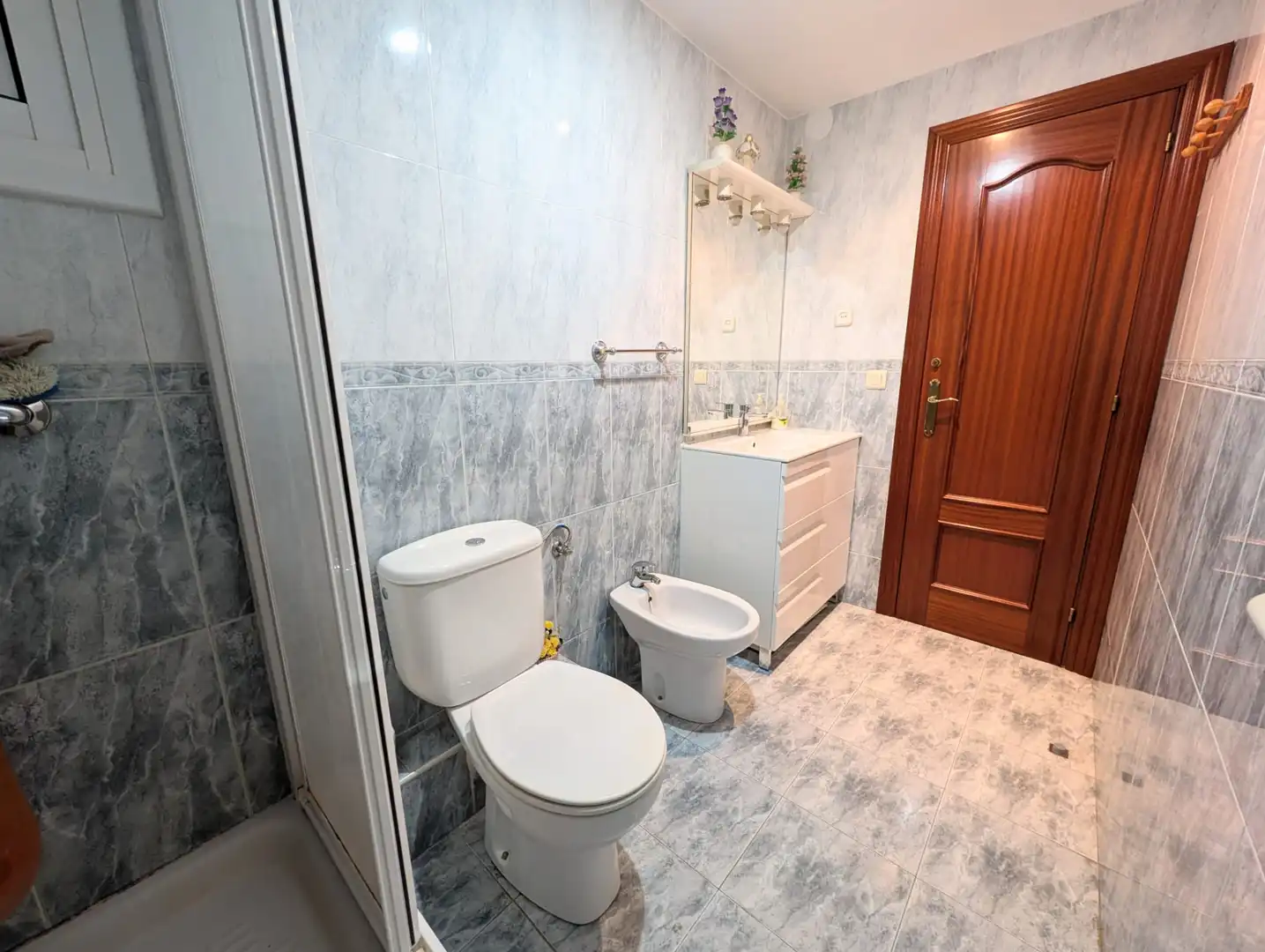 Baño de Piso en venta en Badalona con Aire acondicionado, Amueblado y Balcón