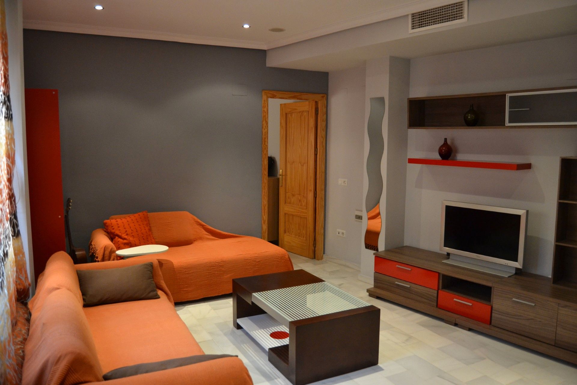 Sala d'estar de Pis de lloguer en  Córdoba Capital amb Aire condicionat, Calefacció i Moblat