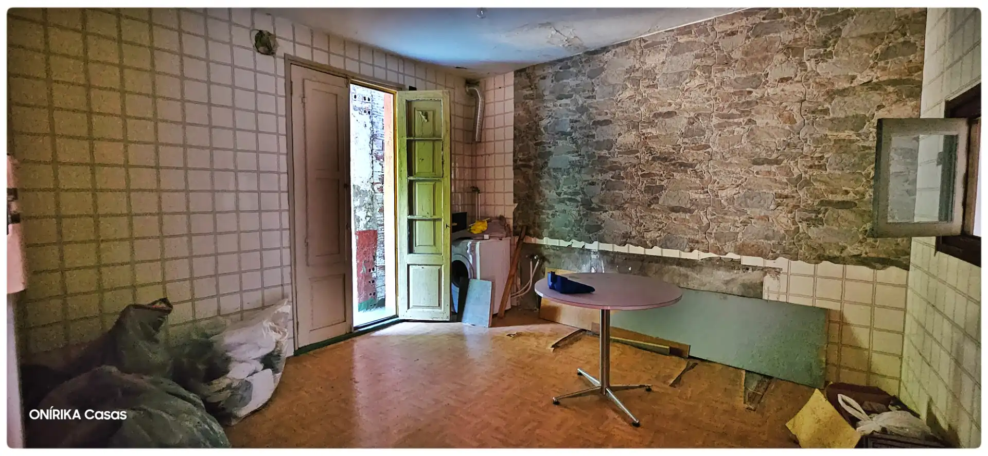 Casa o chalet en venta en A Rúa  con Jardín privado, Terraza y Trastero