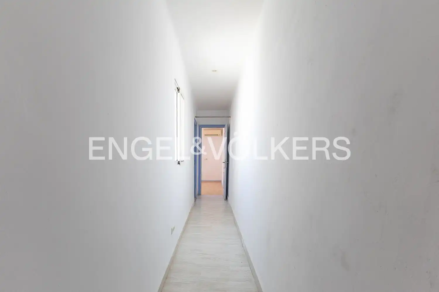 Ático en venta en Valencia con Calefacción y Terraza
