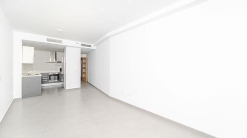 Foto 4 de Piso en venta en Nou Benicalap, Valencia Capital