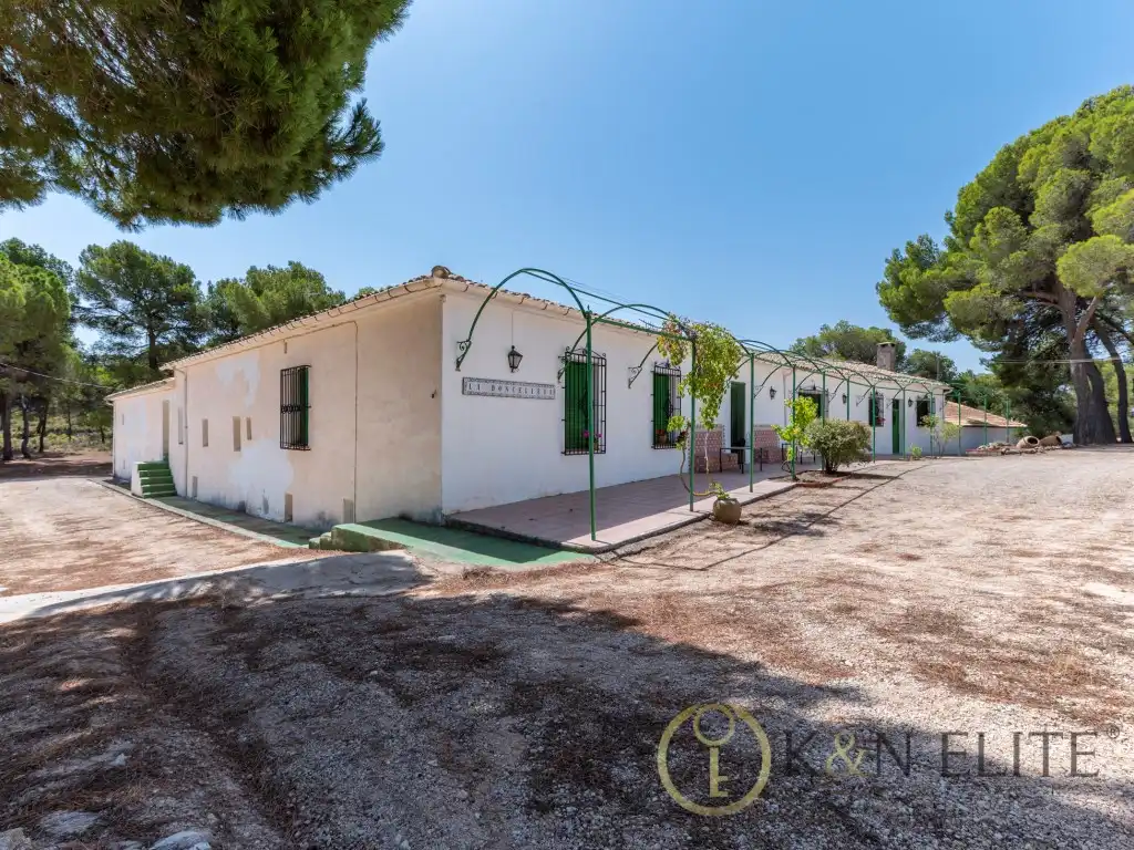 Casa amb jardí en venda a Partida Doncella, imagen 4