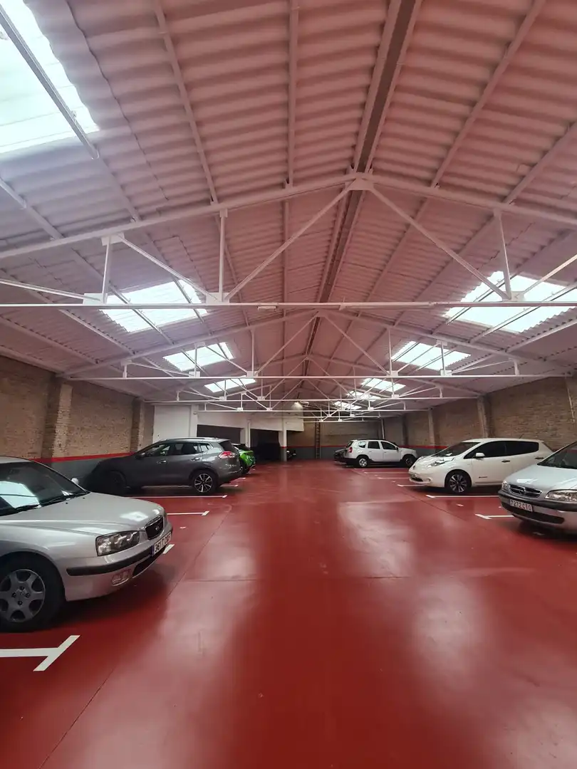 Einzelparkplatz zum Verkauf in Carrer de Sant Pere 48