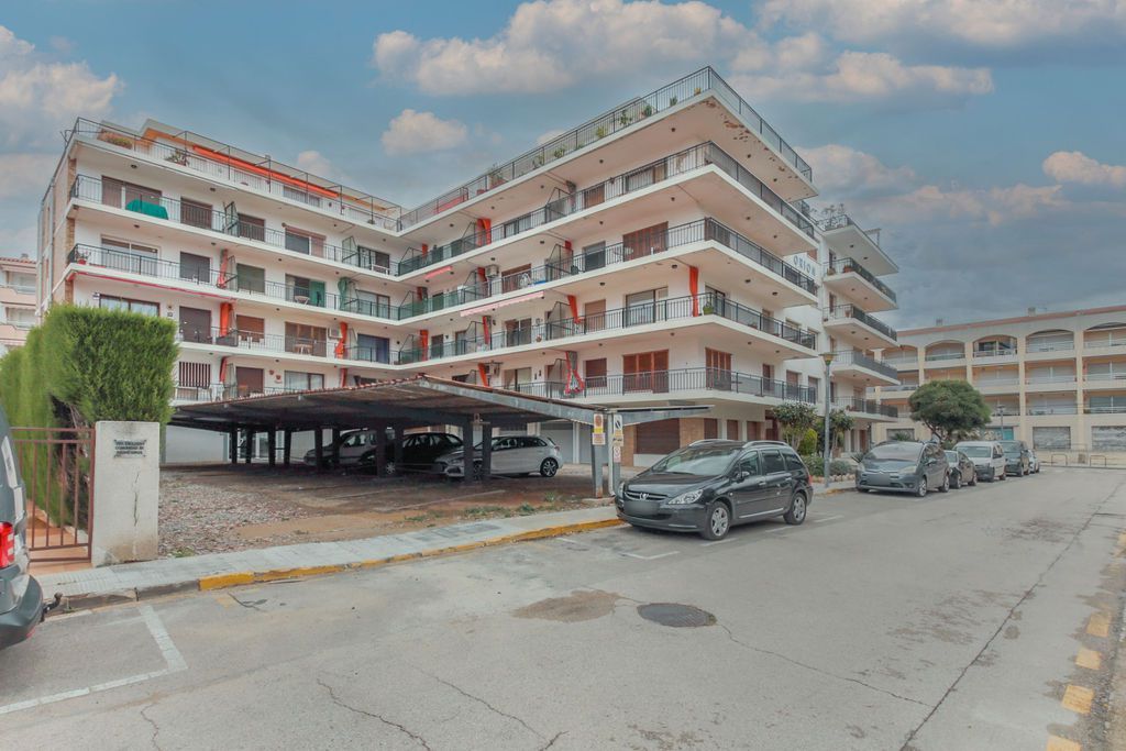 Exterior view of Flat for sale in El Vendrell