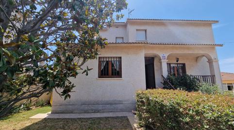 Foto 3 de Casa o chalet en venta en Carrer de Pere Mestres, Cunit Residencial, Tarragona