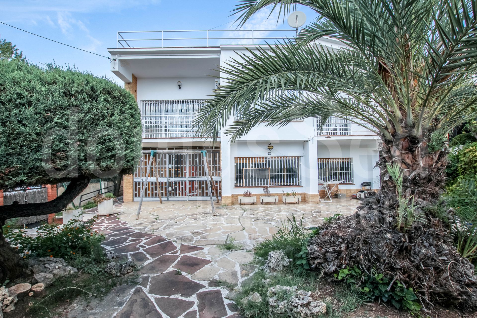 House or chalet for sale in Centre