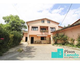 Vista exterior de Casa o xalet en venda en Ampuero amb Terrassa