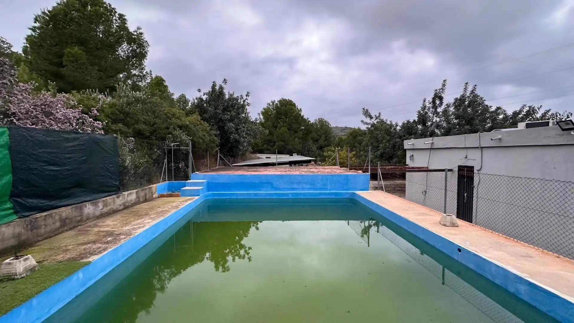 Piscina de Casa o chalet en venta en Tous con Jardín privado, Terraza y Trastero